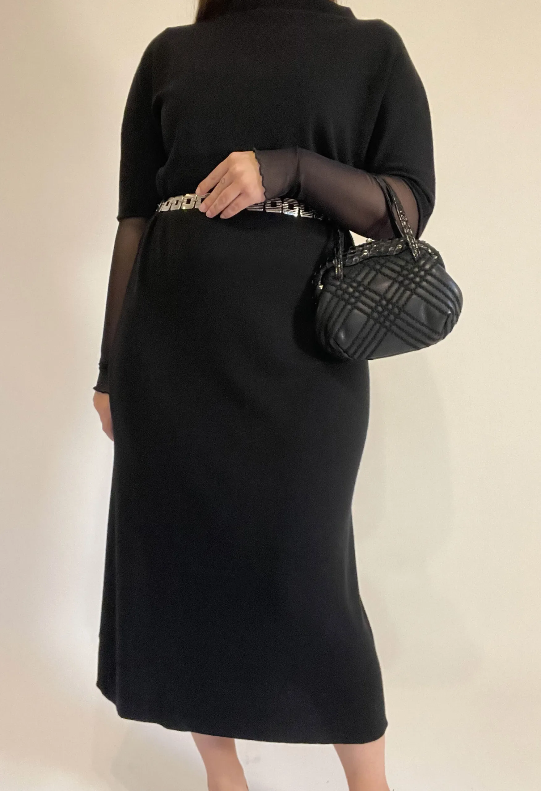 Borsina nera vintage in pelle, passamaneria e rettile