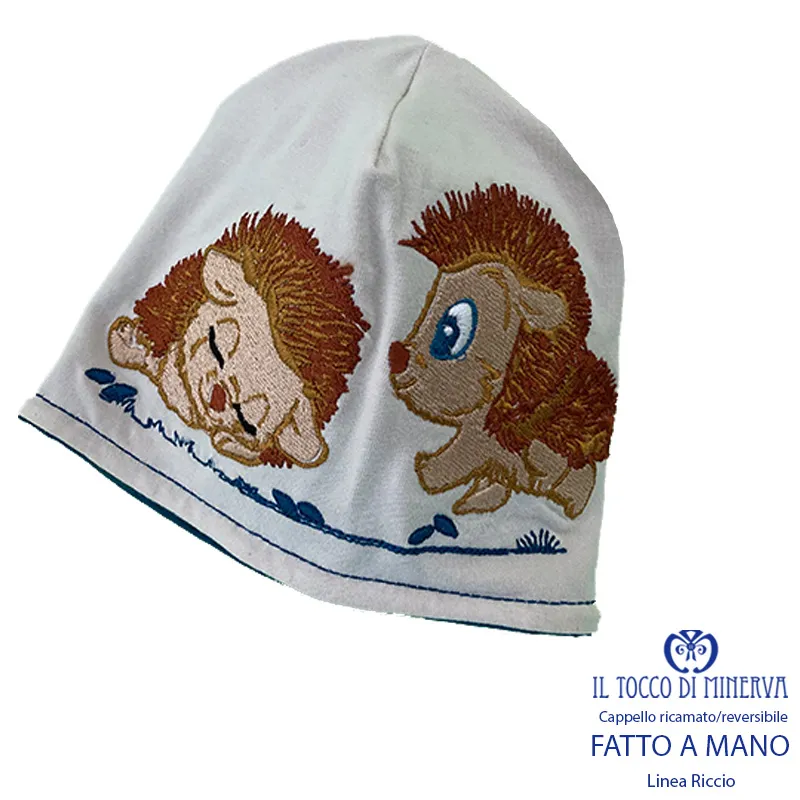 Cappello reversibile ricamato da bambino linea riccio - Fatto a Mano