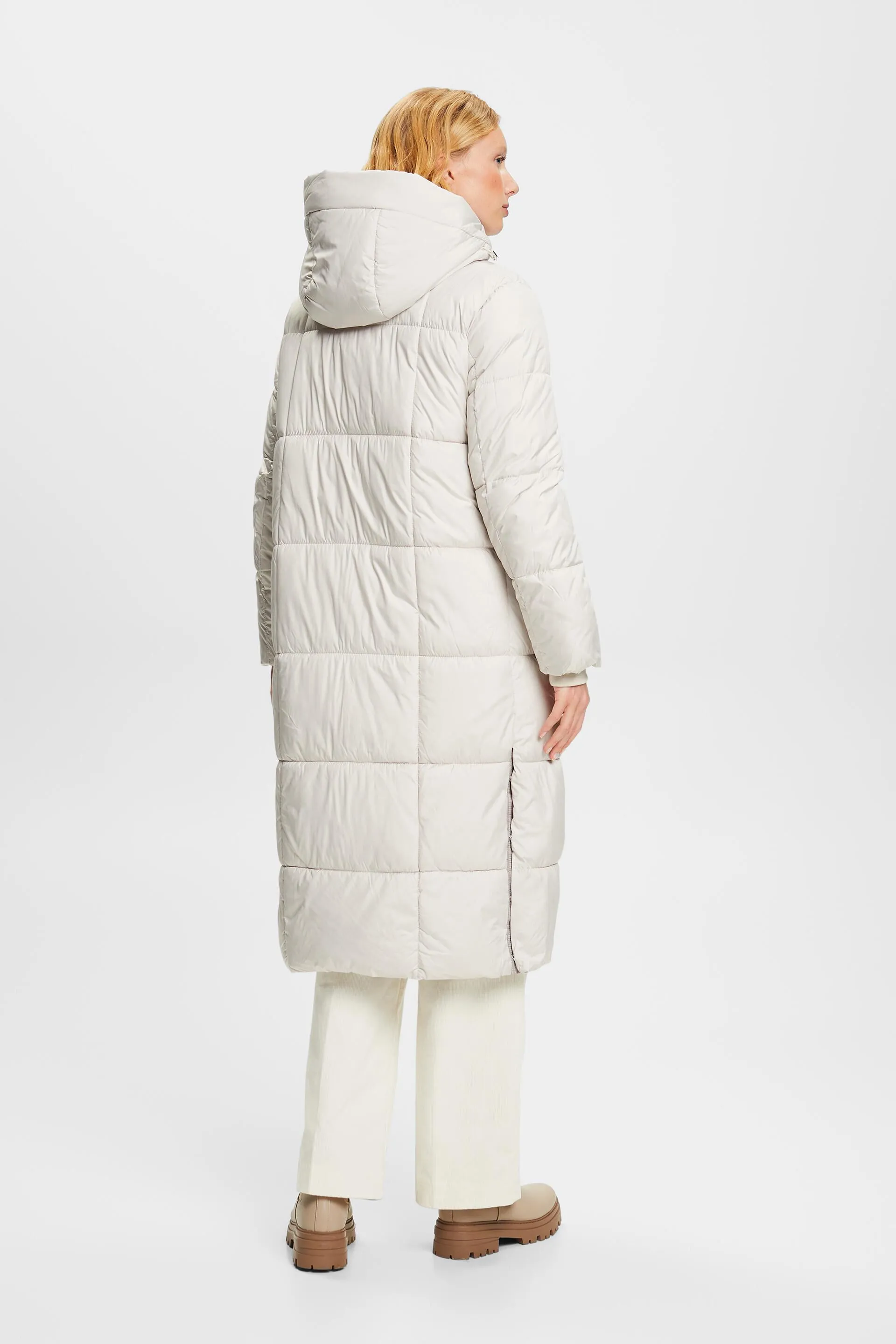 Cappotto lungo trapuntato con cappuccio