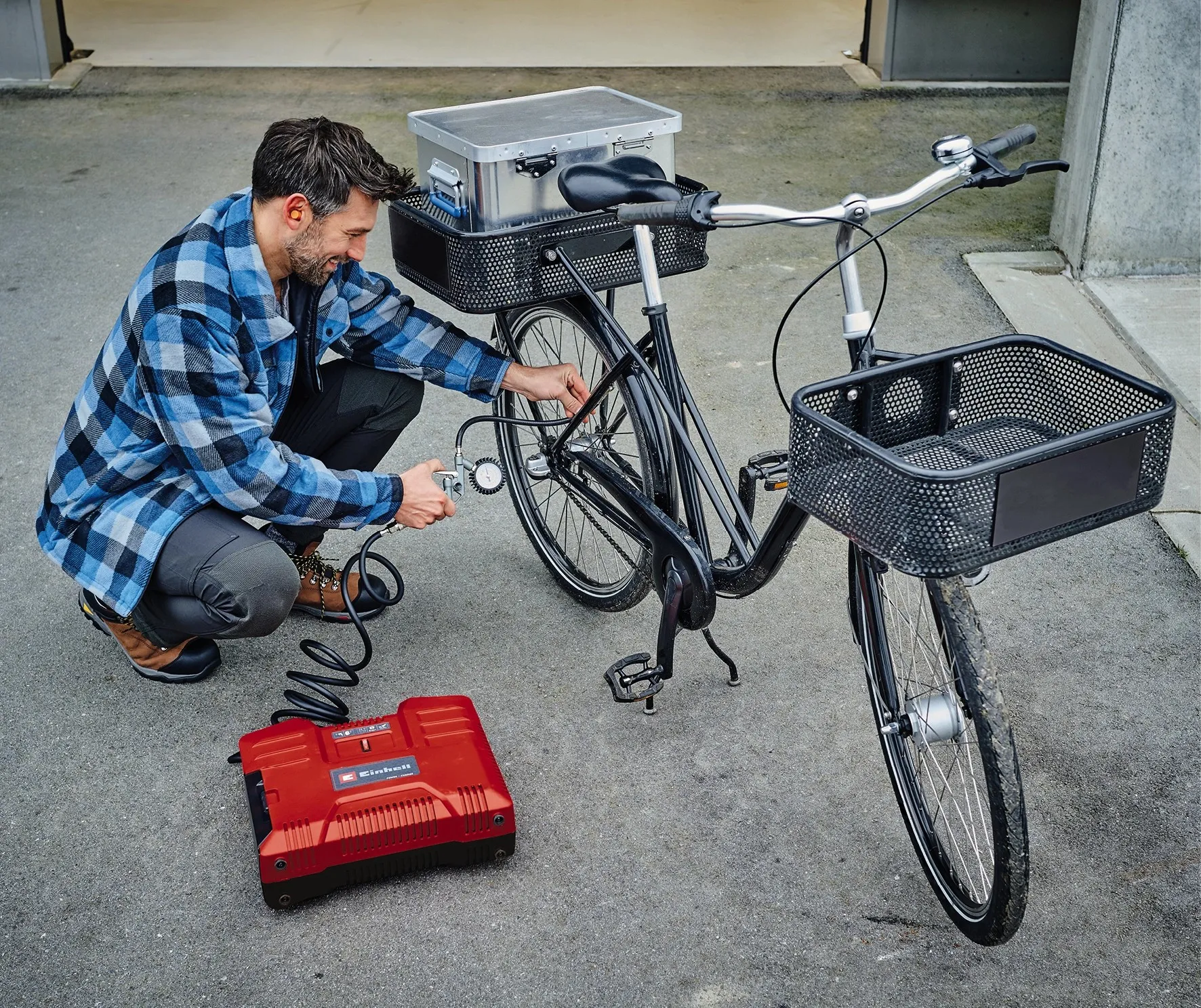 Compressore portatile a batteria Einhell Power X-Change TE-AC 36/8 Li OF Solo