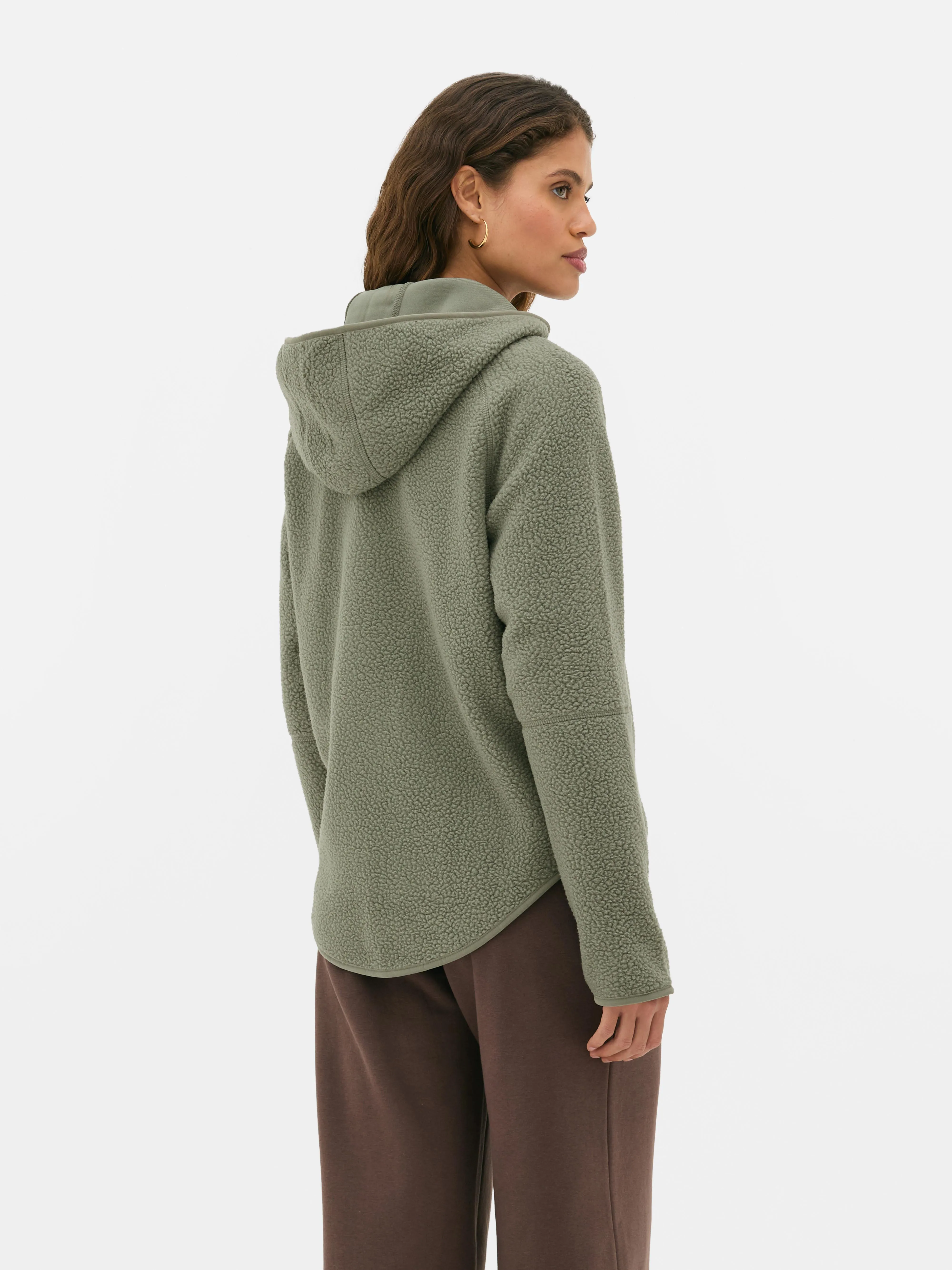Felpa con cappuccio e zip in sherpa