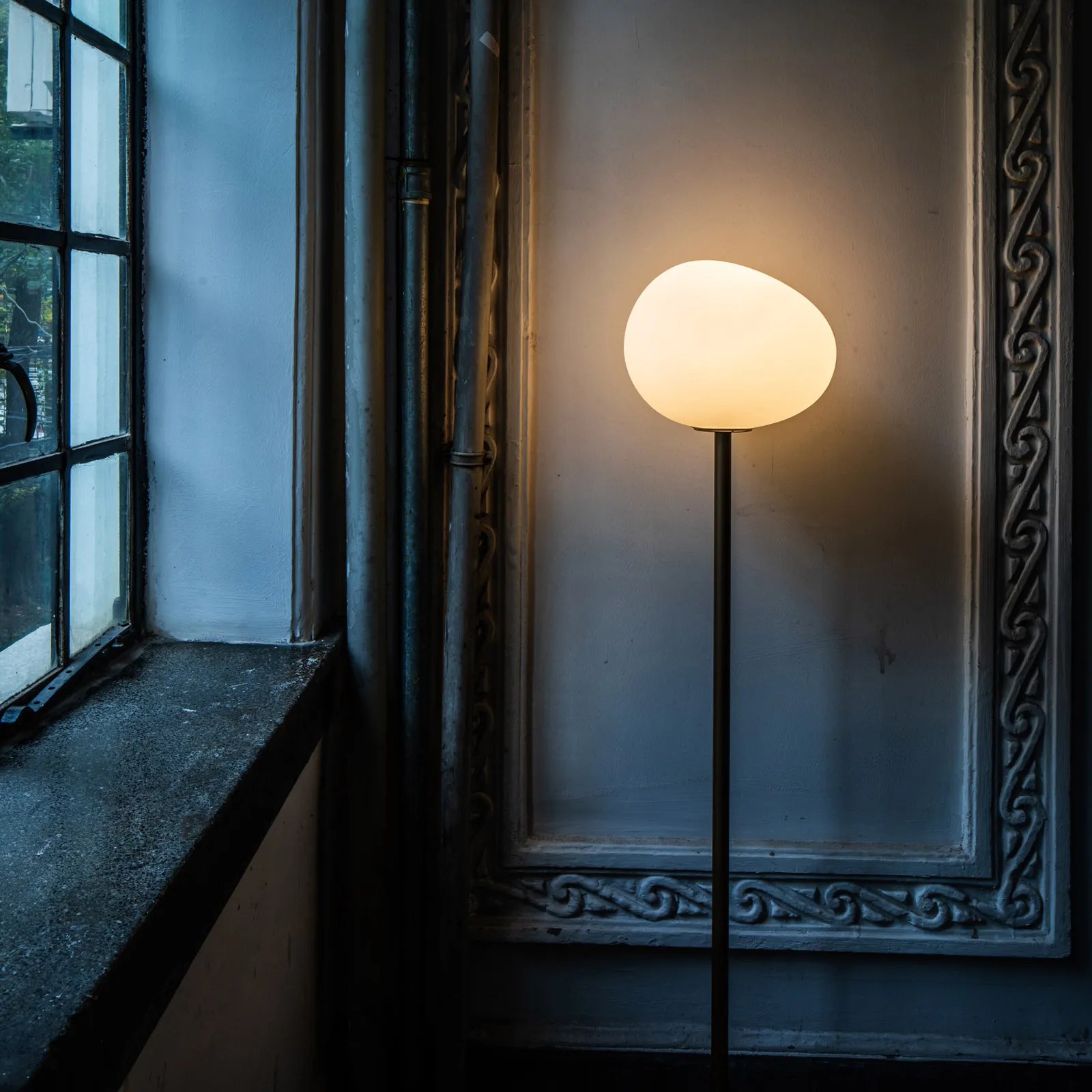 Foscarini Gregg grande da terra, 186 cm, grafite