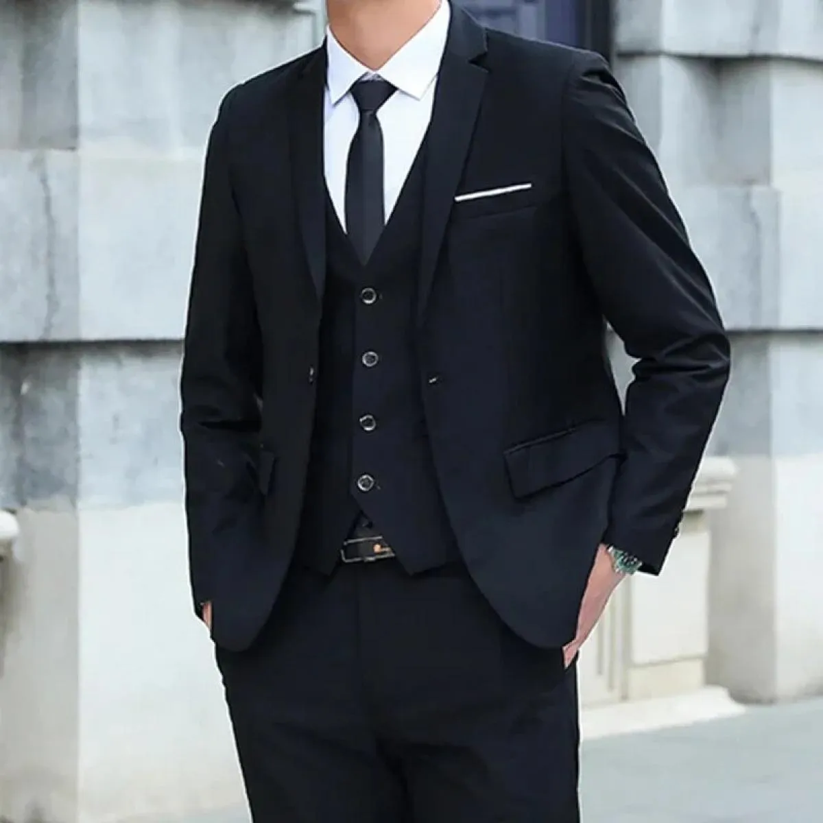 Giacca da uomo New Business Casual con un bottone in tre pezzi Giacca con risvolto Western Fit Abito da uomo moda Groomsmen e ab