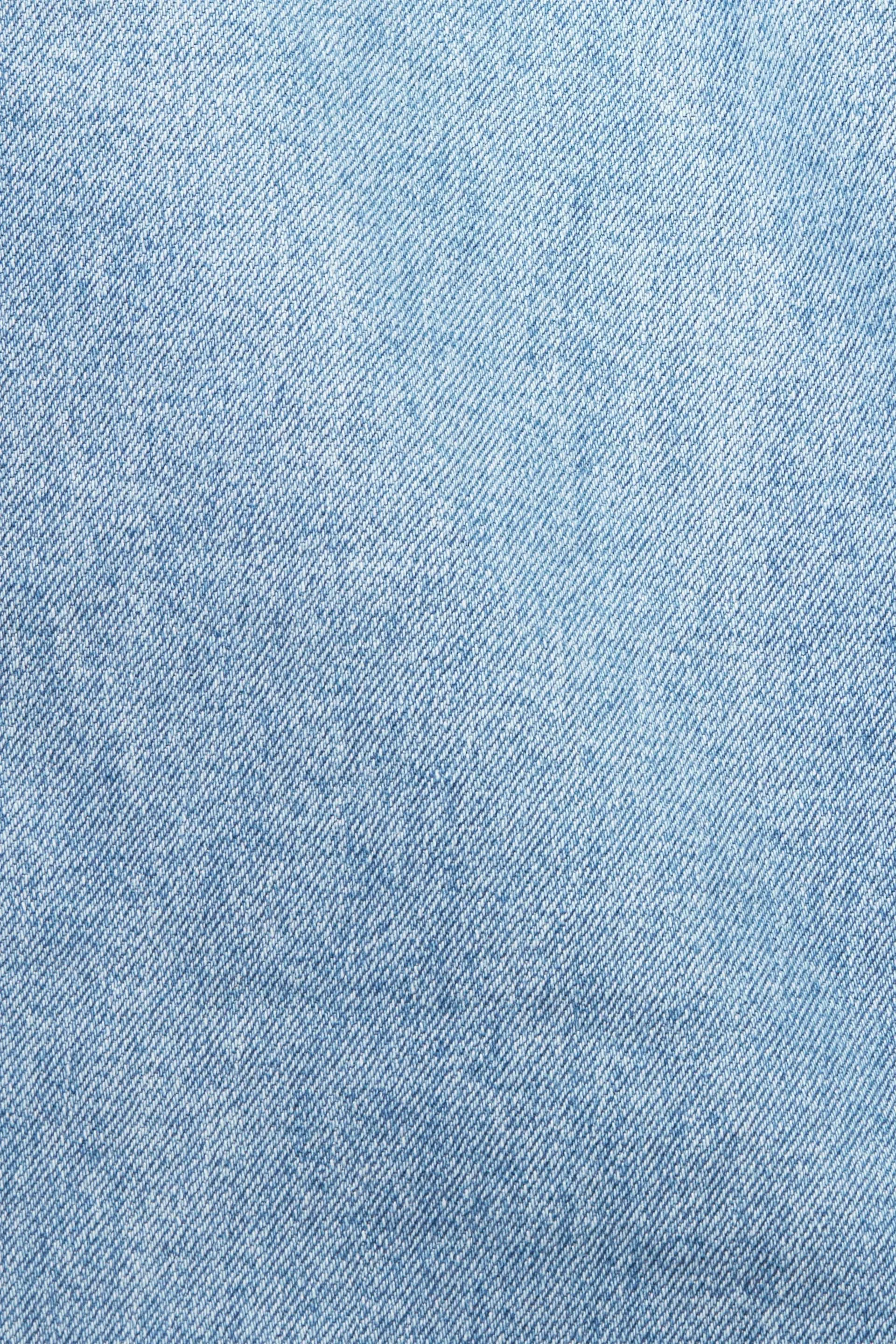 Jeans bootcut con inserto caratteristico