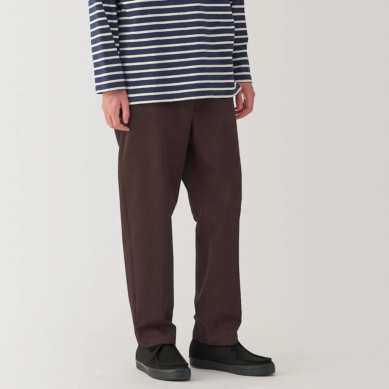 Pantaloni chino Easy Fit da uomo.