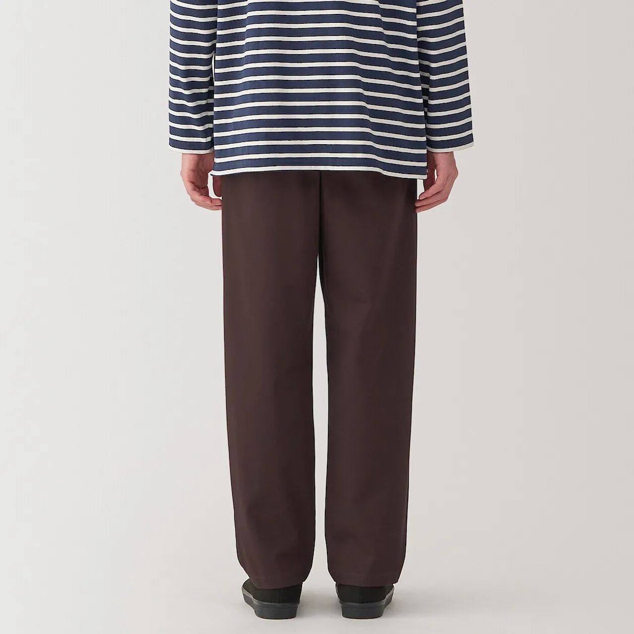 Pantaloni chino Easy Fit da uomo.