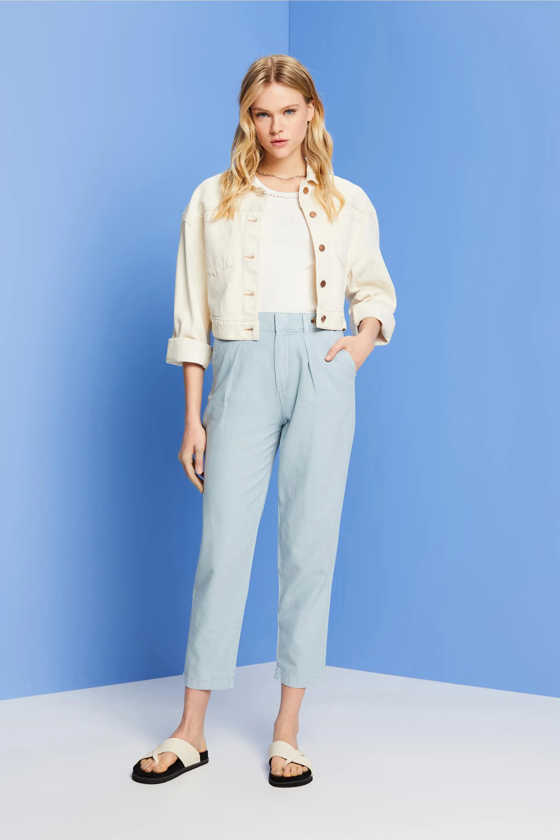 Pantaloni chino in misto lino