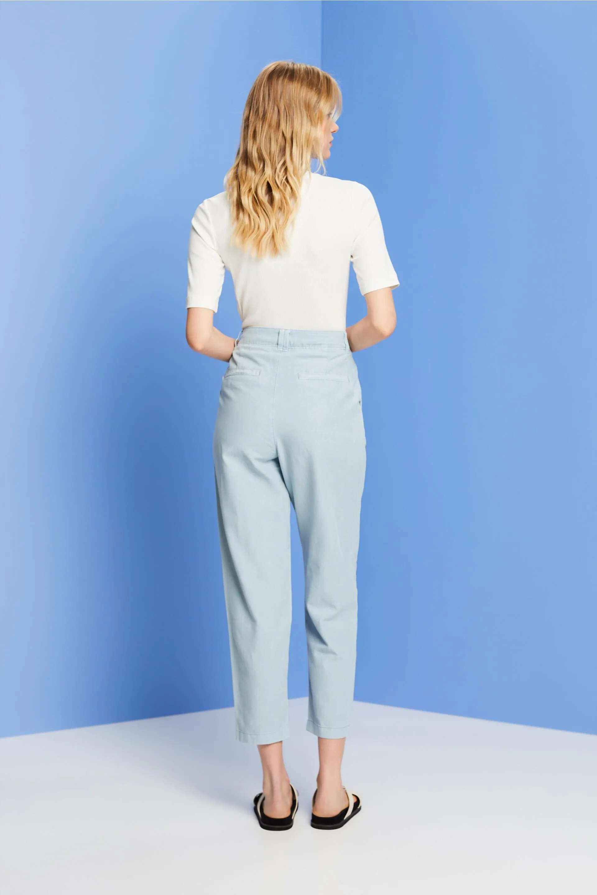 Pantaloni chino in misto lino