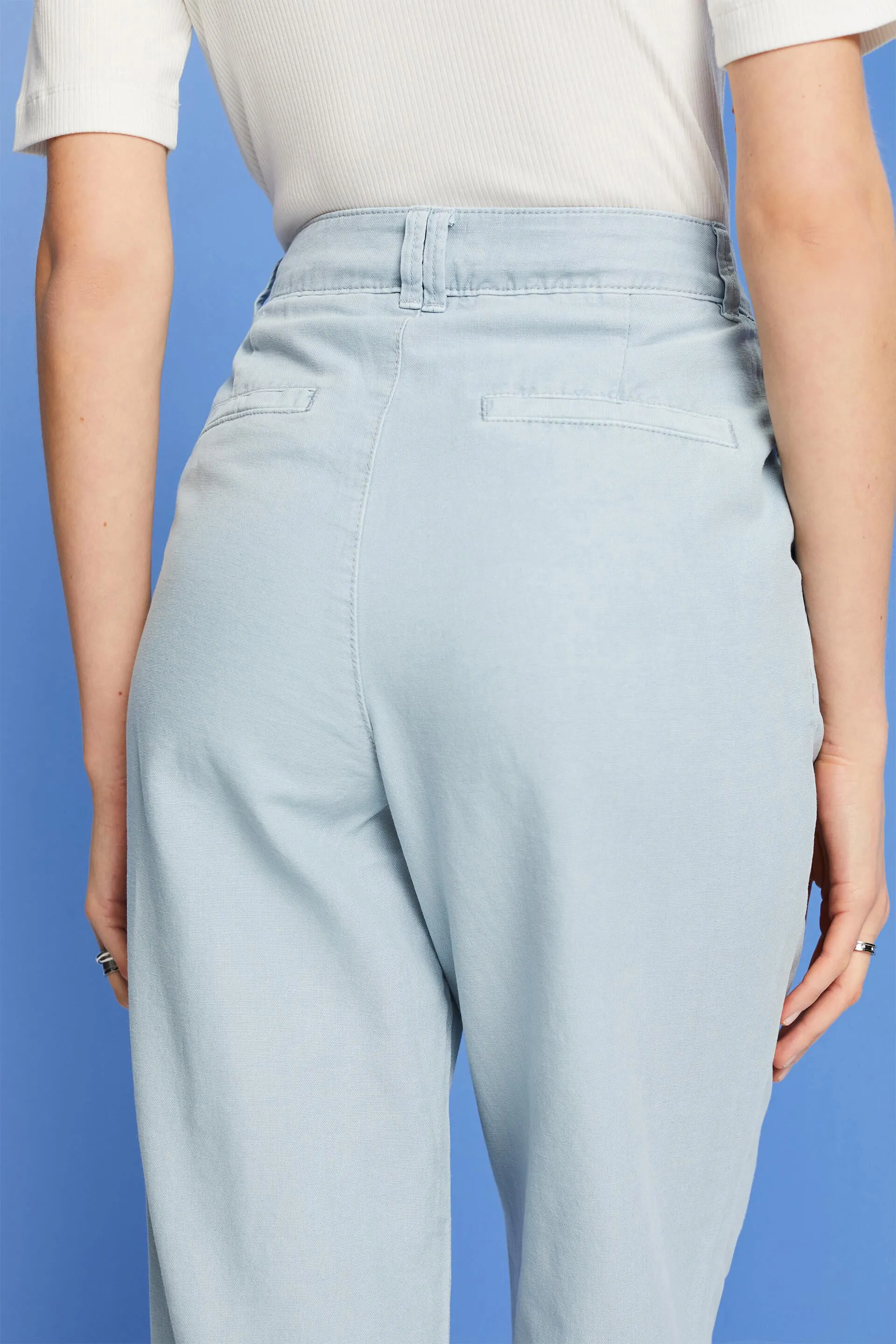 Pantaloni chino in misto lino