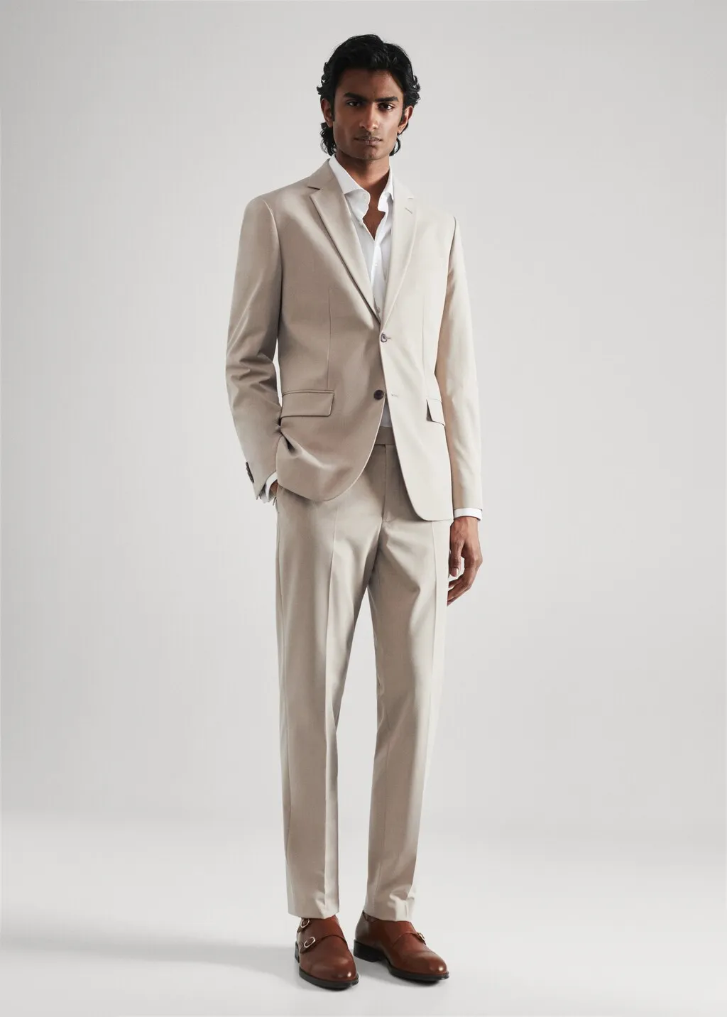 Pantaloni completo slim-fit tessuto stretch
