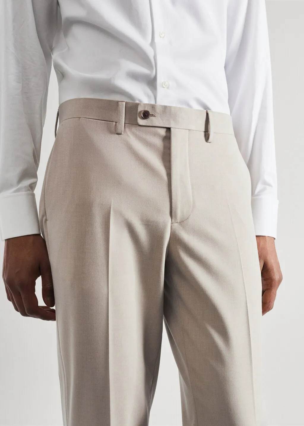 Pantaloni completo slim-fit tessuto stretch