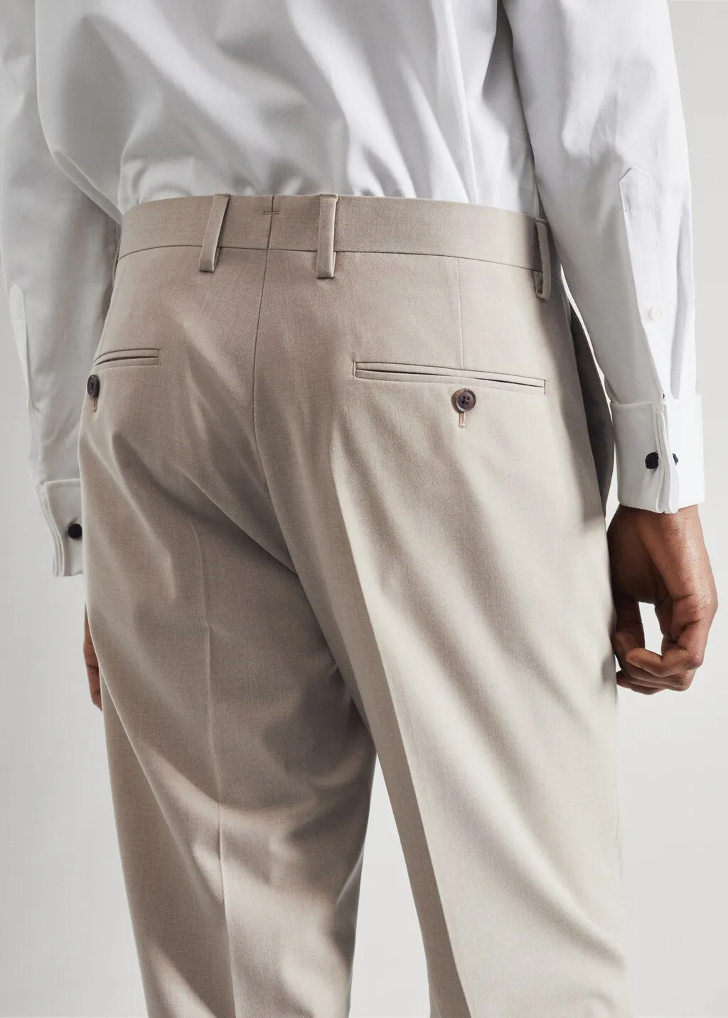 Pantaloni completo slim-fit tessuto stretch