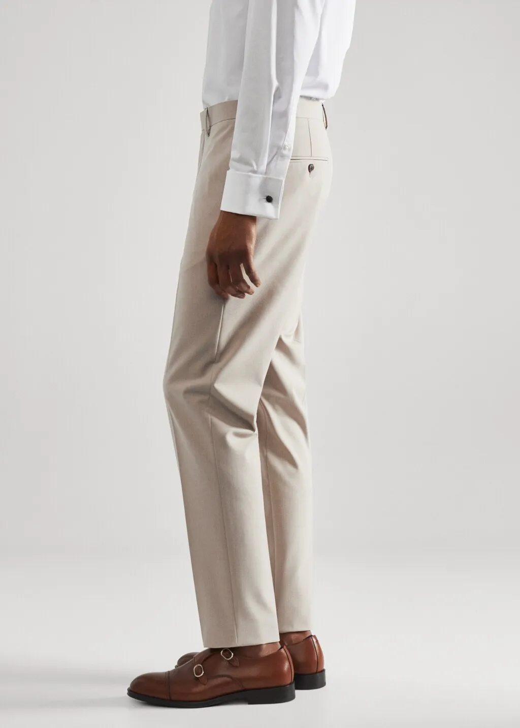 Pantaloni completo slim-fit tessuto stretch