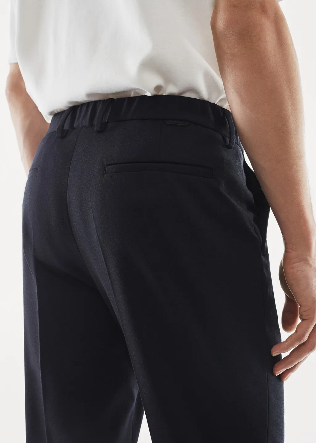 Pantaloni completo slim fit texture