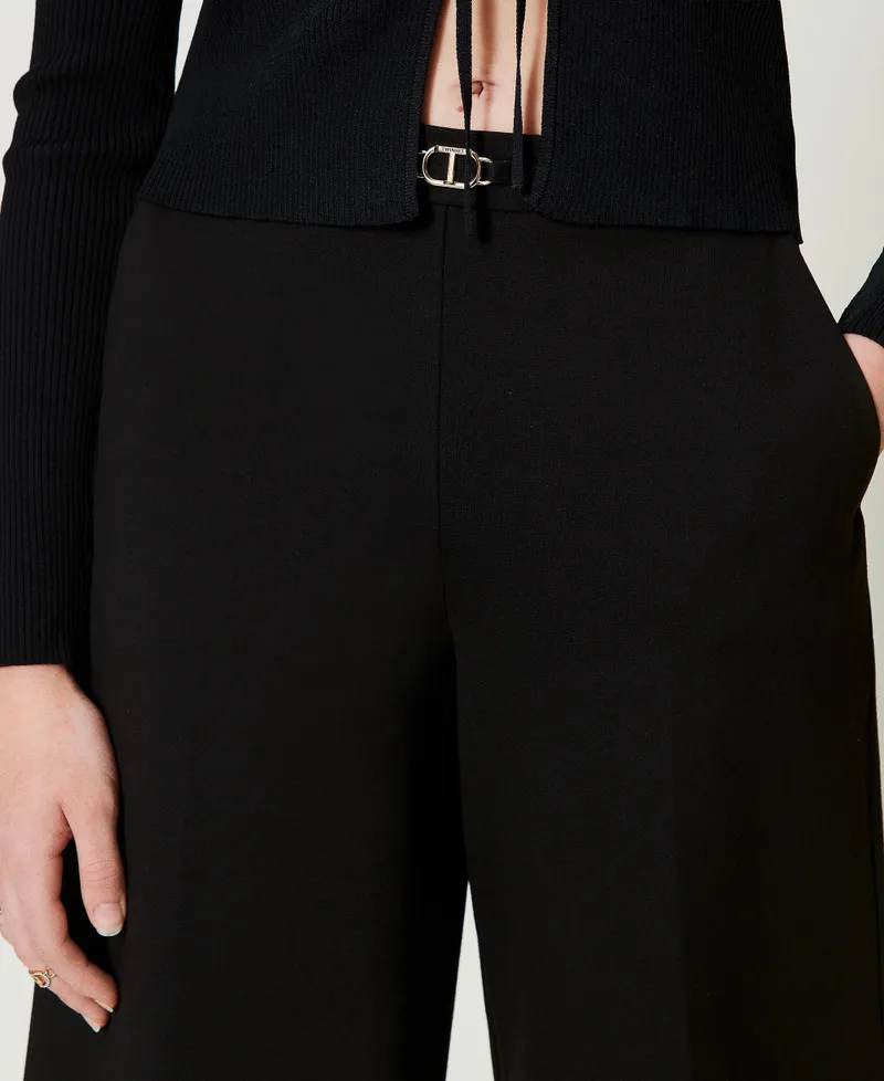 Pantaloni cropped con cinturino Oval T