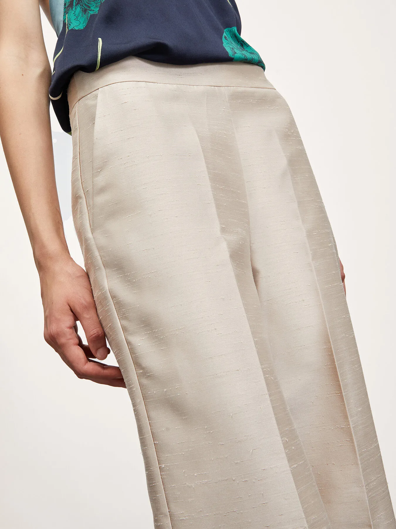 Pantaloni cropped effetto shantung