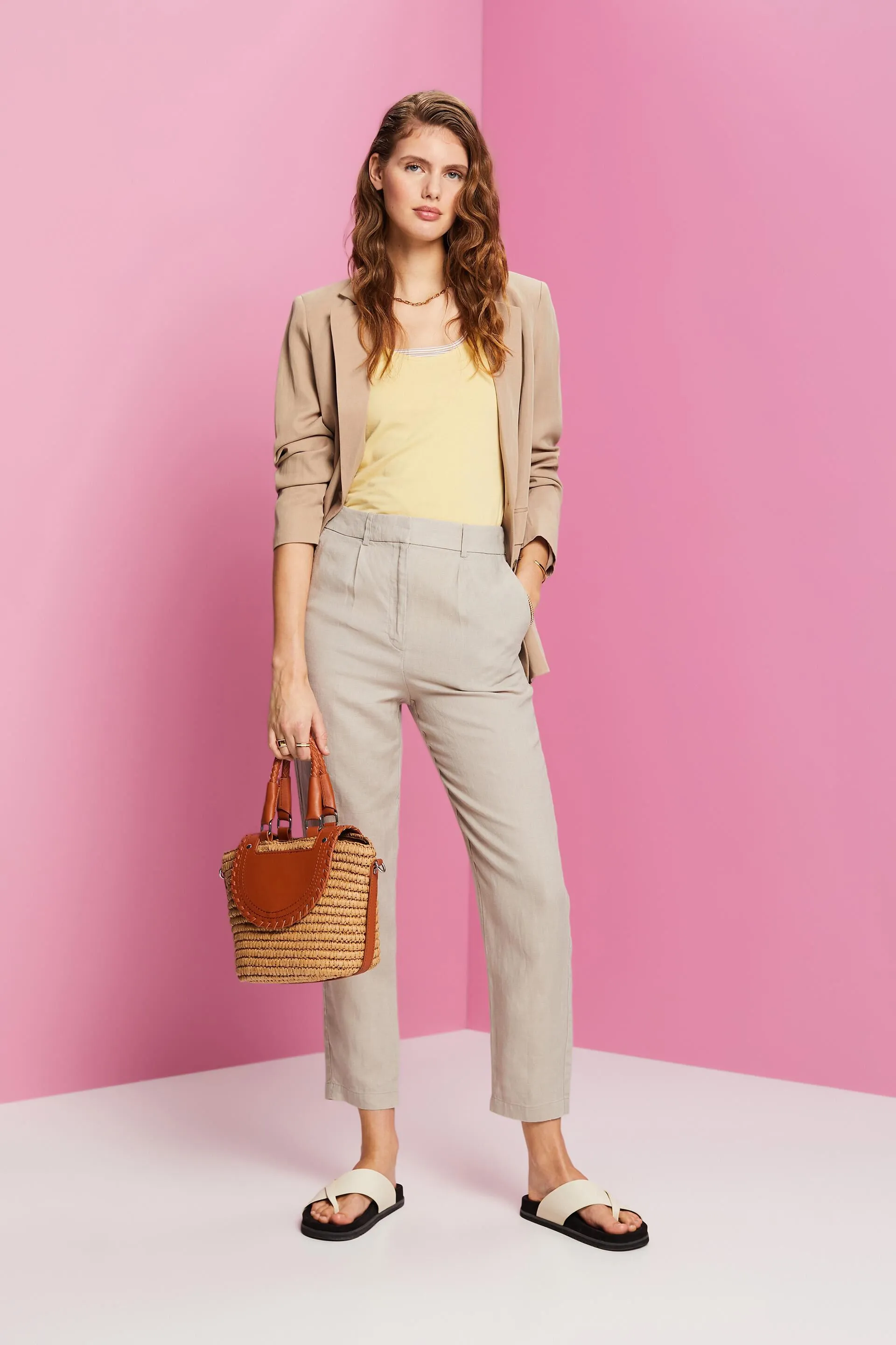 Pantaloni cropped in lino