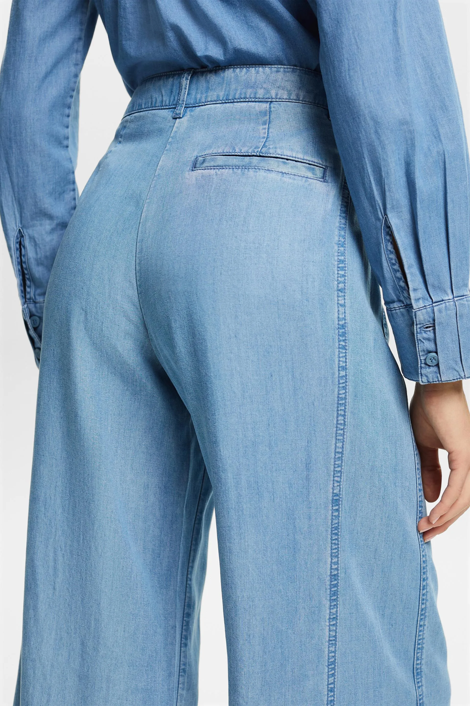 Pantaloni culotte cropped a gamba larga