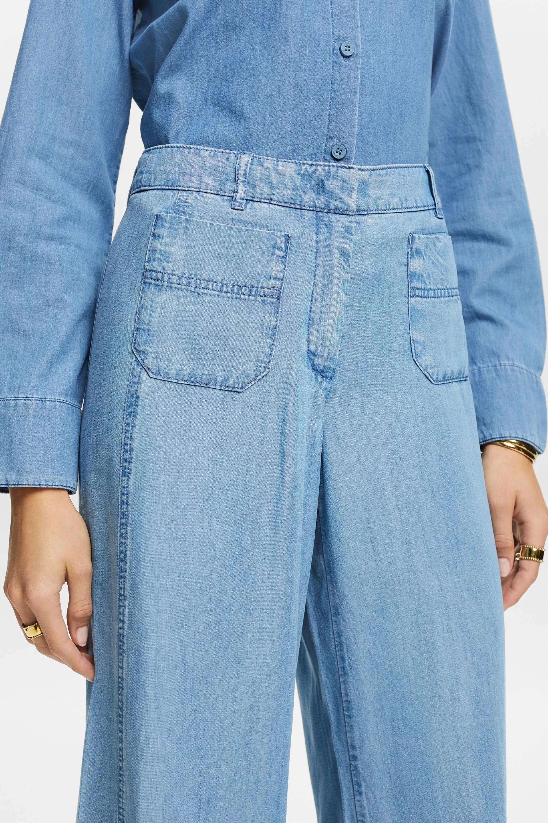 Pantaloni culotte cropped a gamba larga
