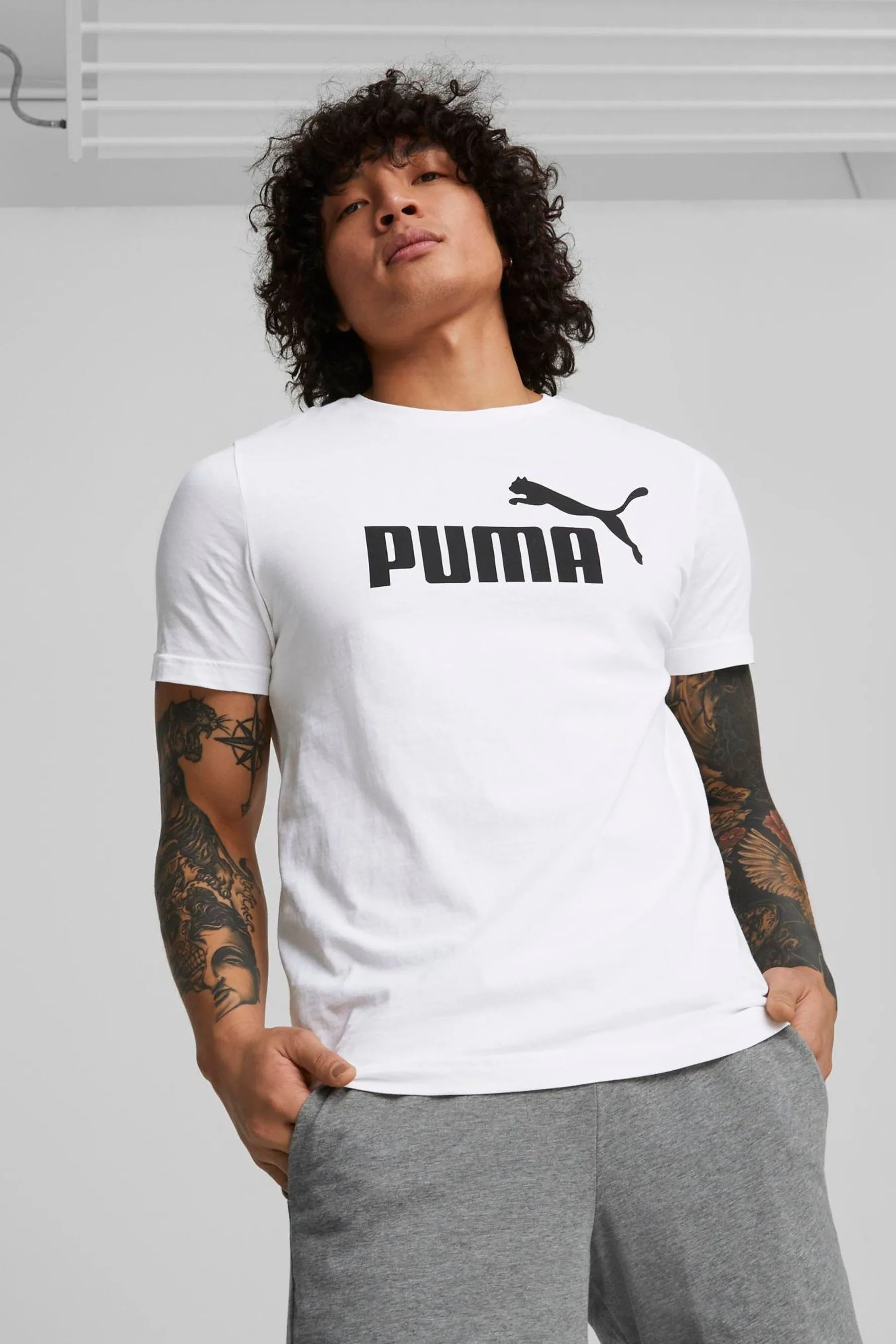 Puma Must-have - T-shirt con Uomo e logo
