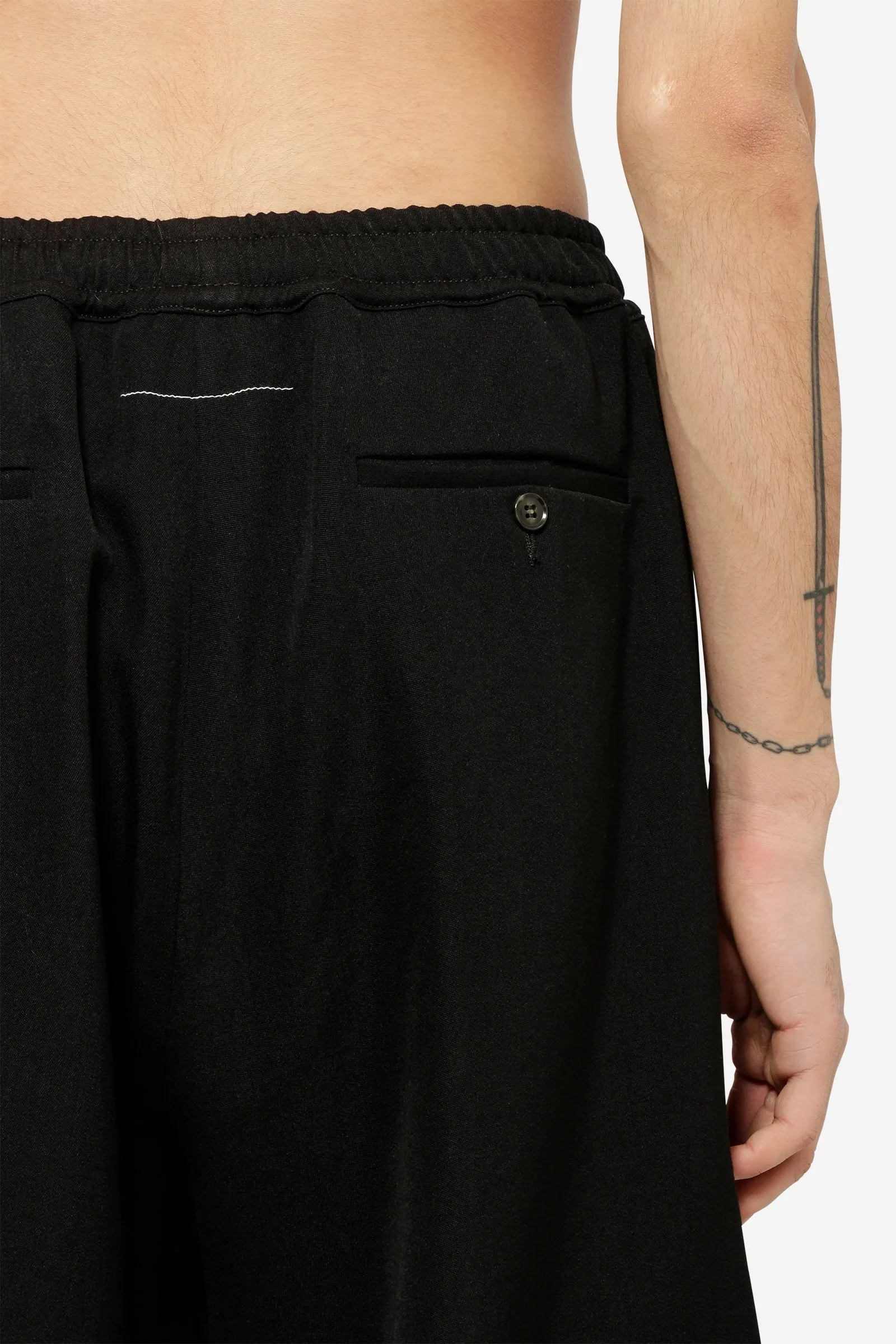 Shorts in lana nera