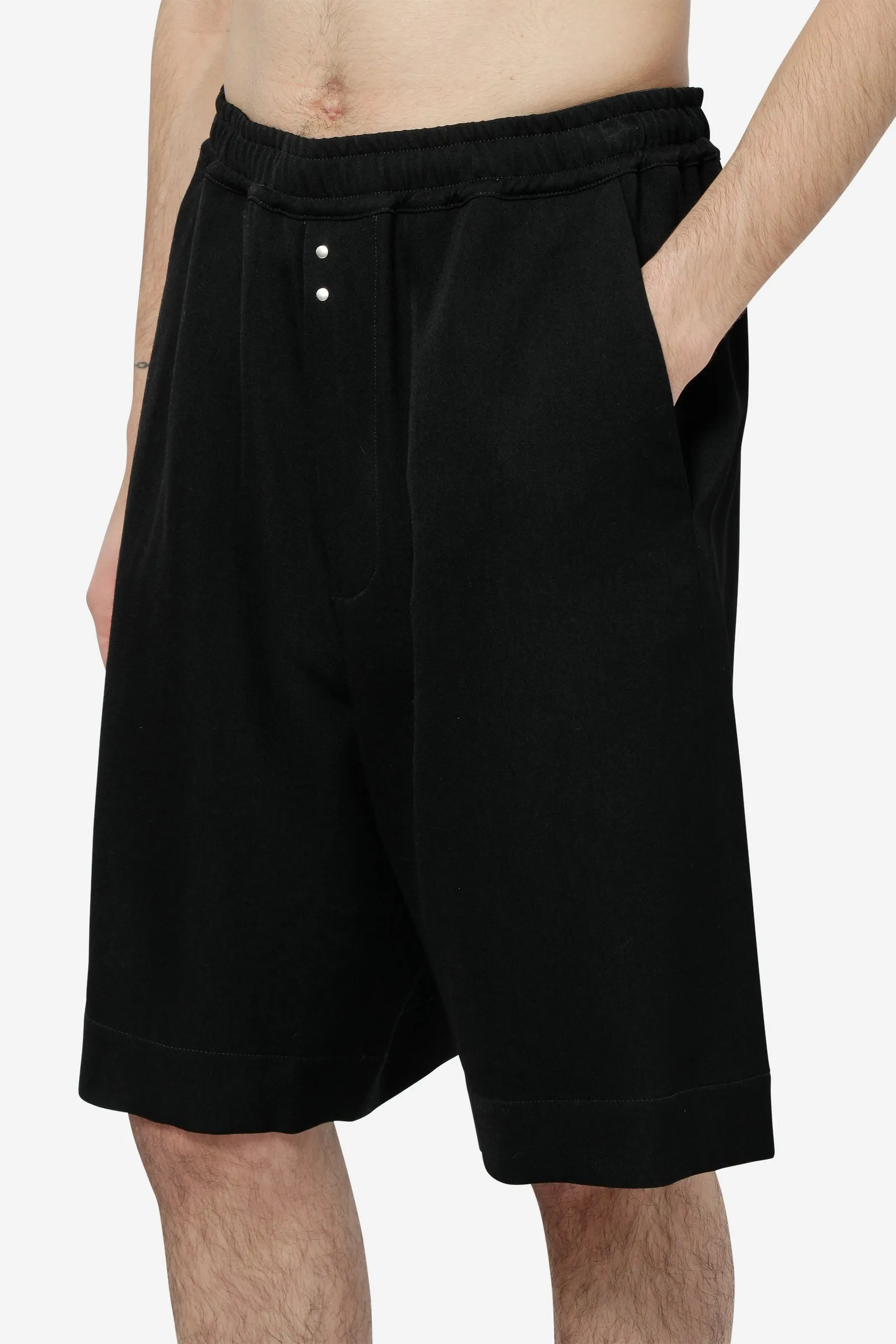 Shorts in lana nera