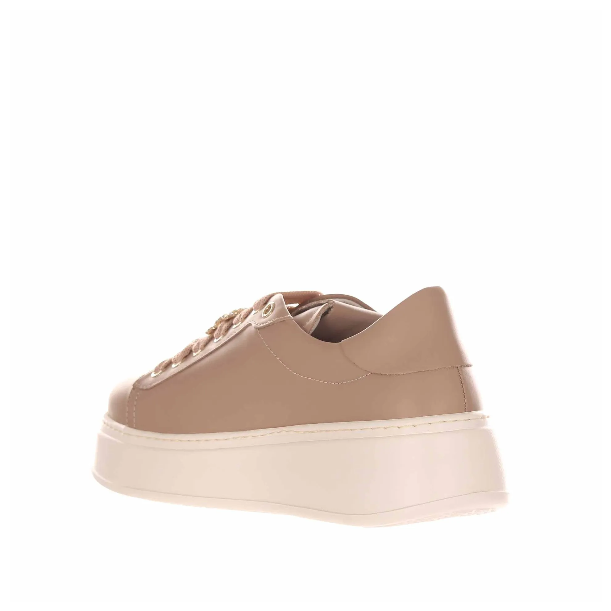 Sneaker in pelle con accessorio gioiello