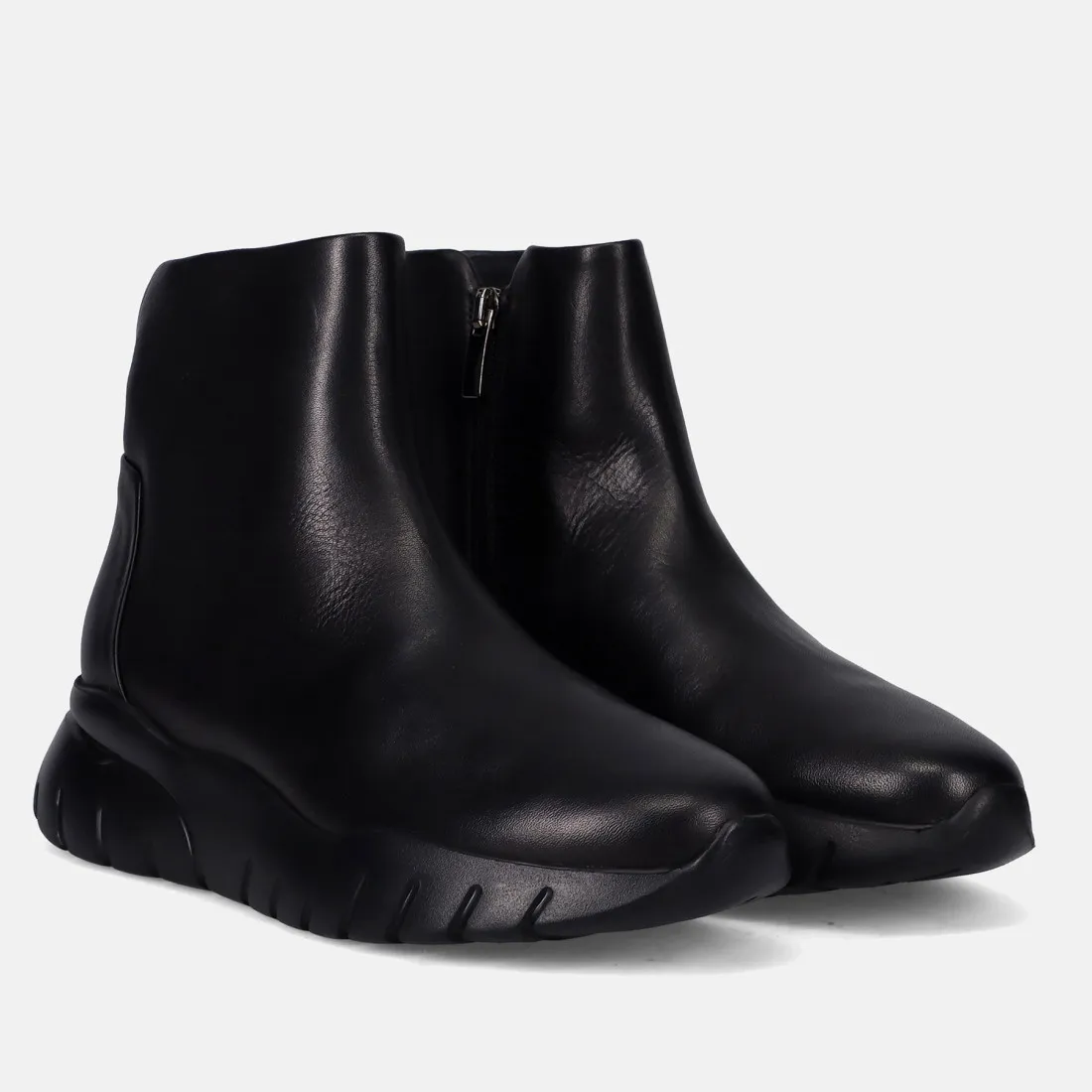 Sneaker stivaletto da donna Sangiorgio in pelle nera