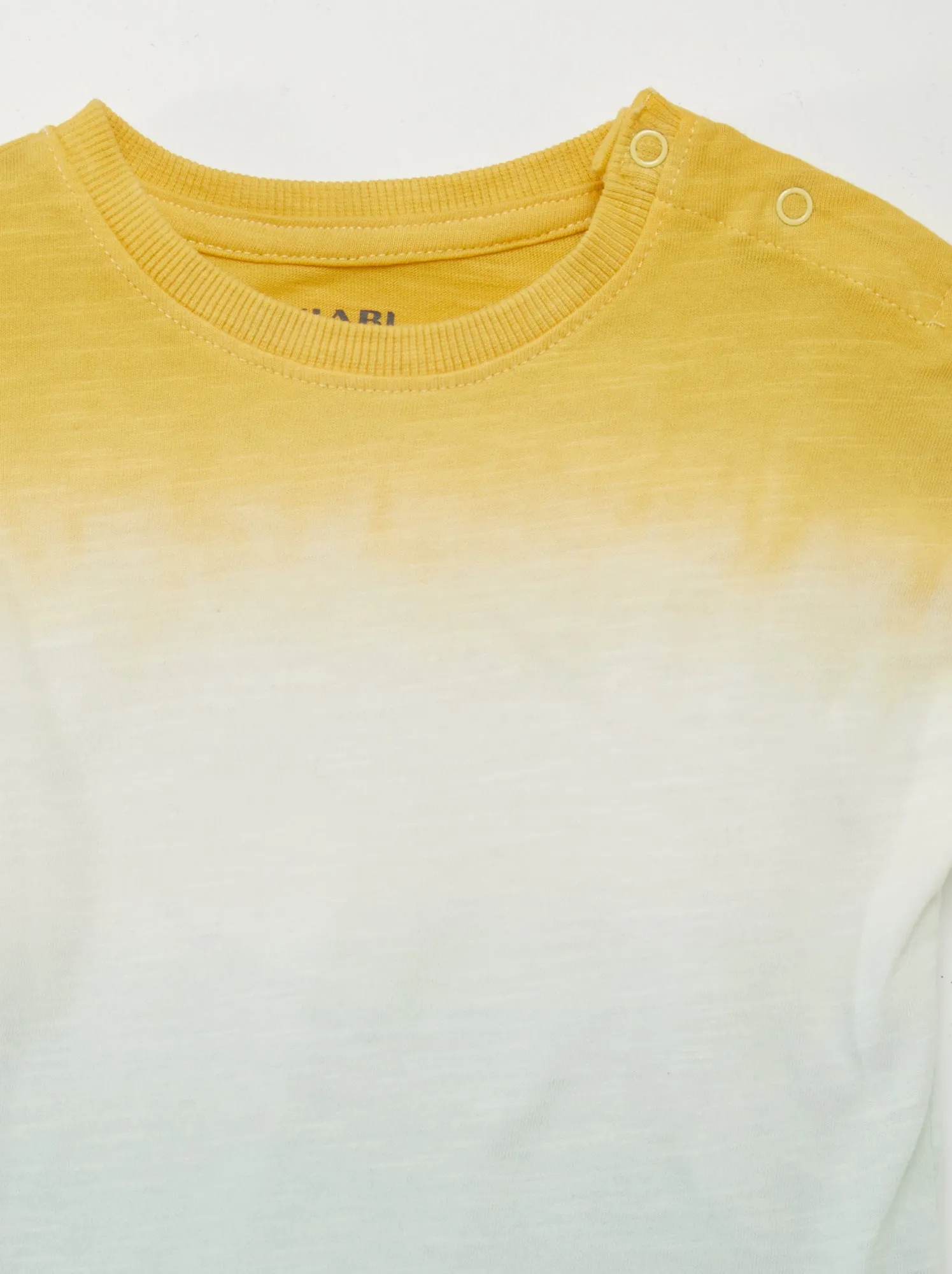 T-shirt in colori sfumati - BLU
