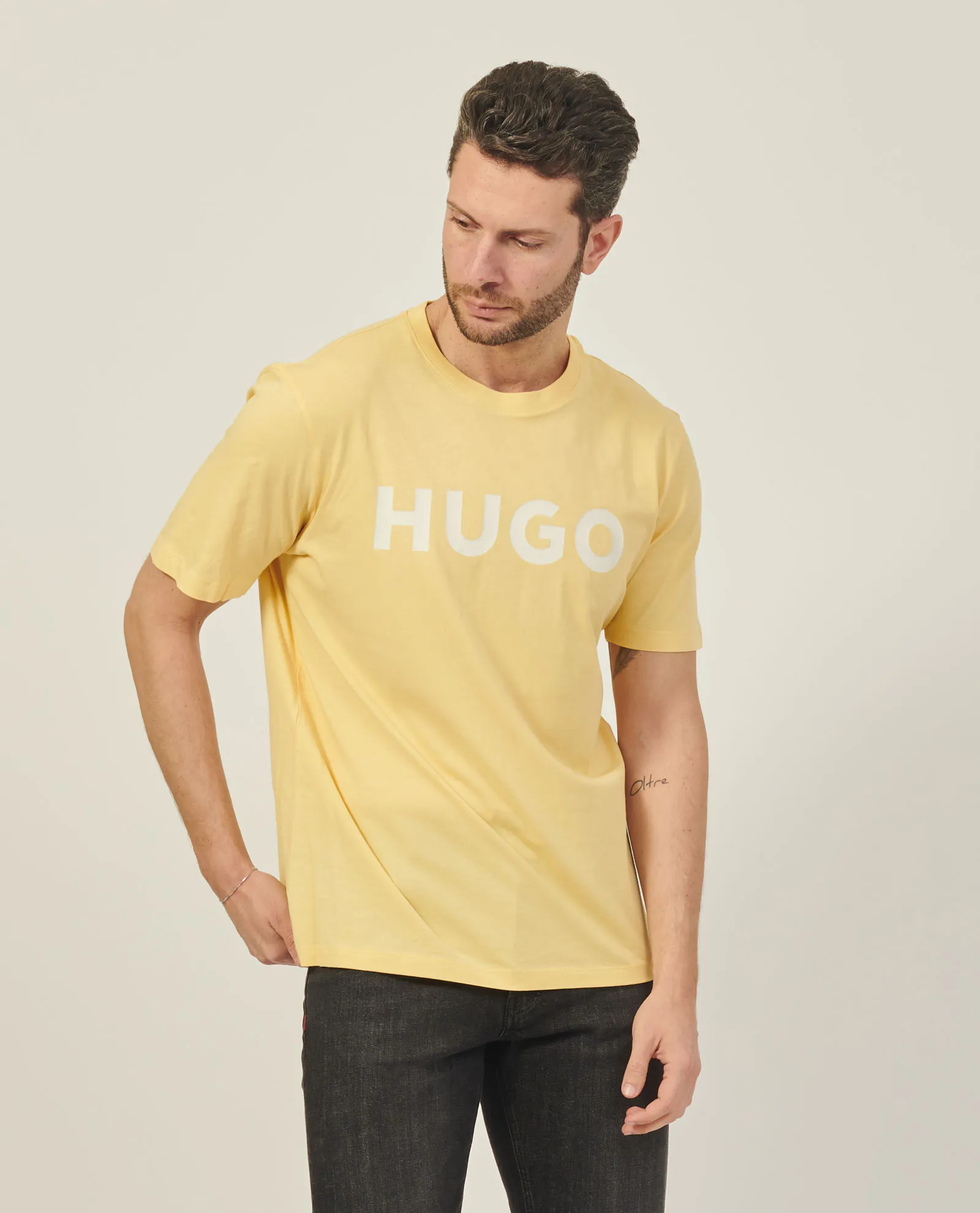 T-shirt uomo di Hugo in jersey di cotone