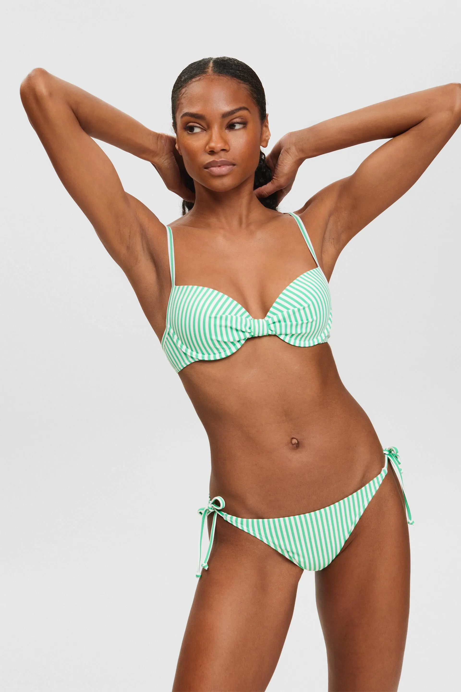 Top da bikini imbottito a righe