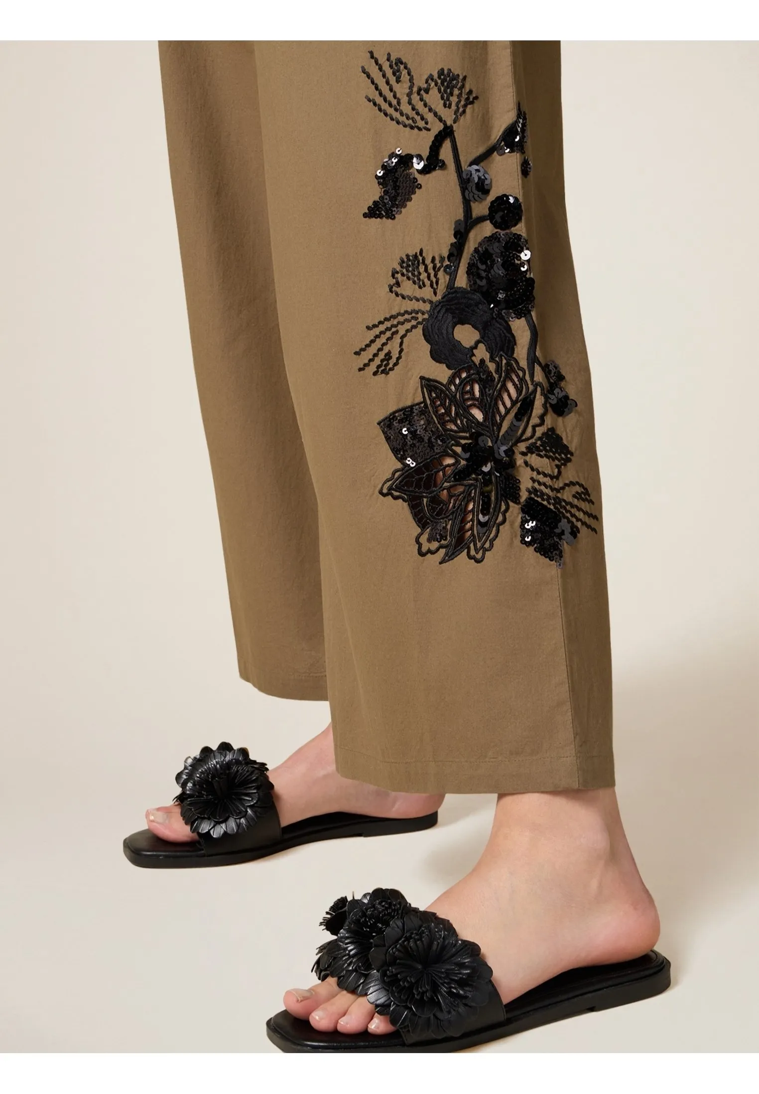 WIDE LEG CROPPED RICAMI - Pantaloni